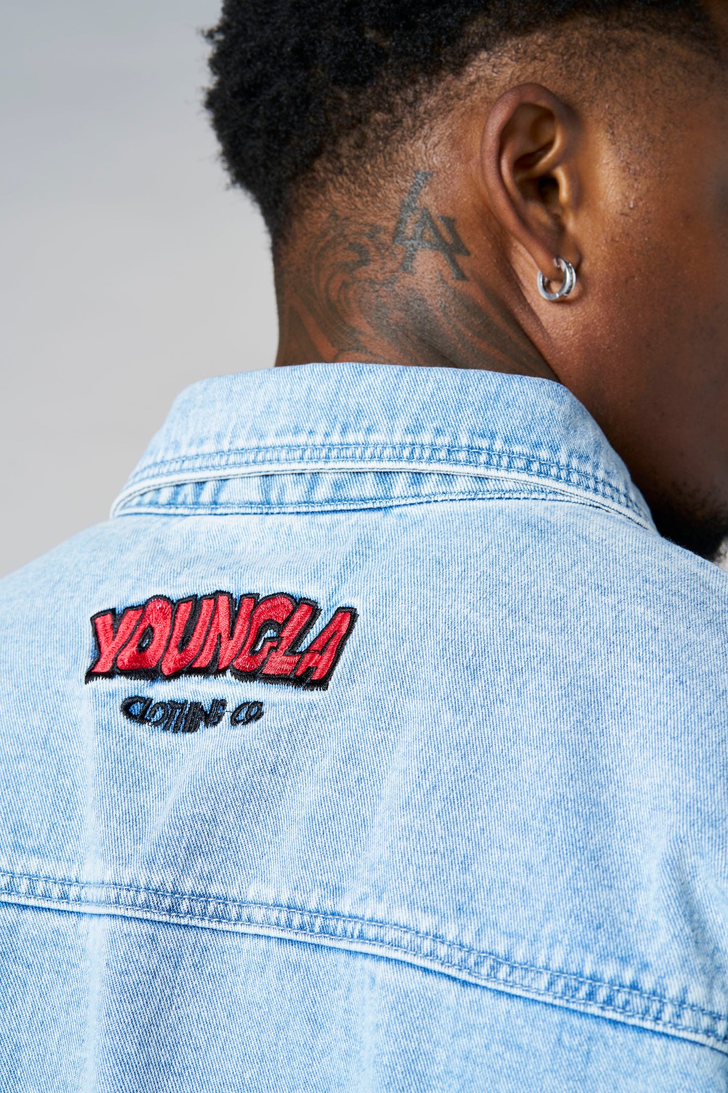 8112 - Looney Tunes Denim Shirt