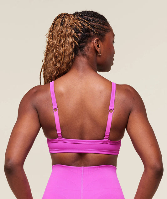 Energised Seamless Sports Bra (Vibrant Pink)