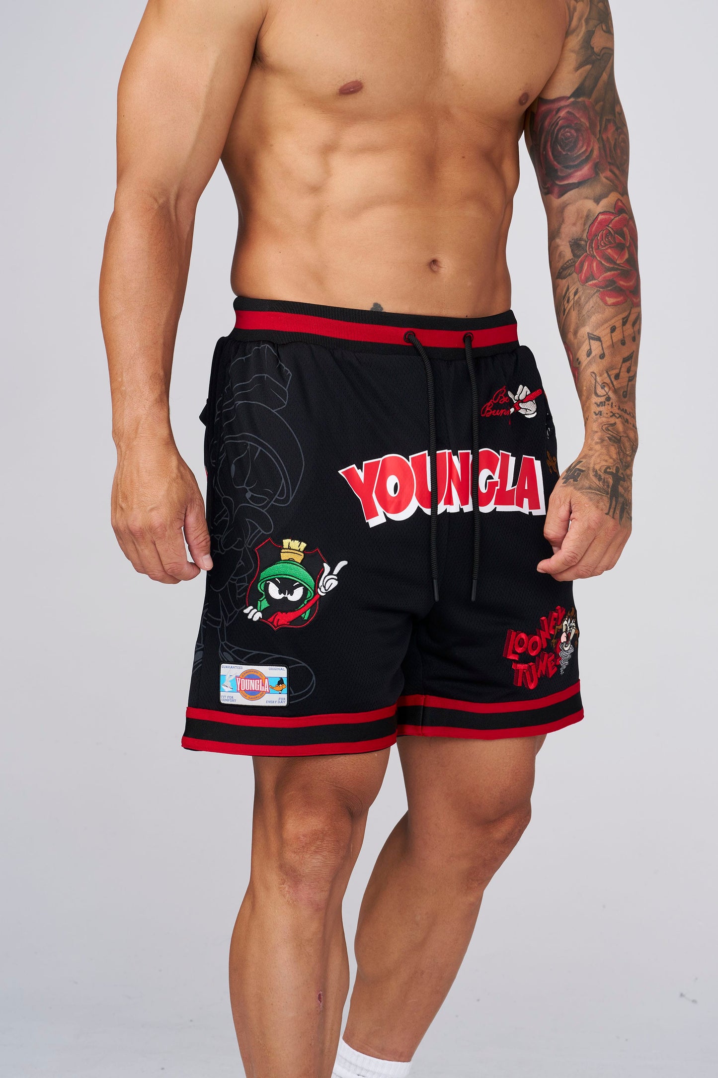 1071 - Looney Tunes Embroidered Patch Shorts