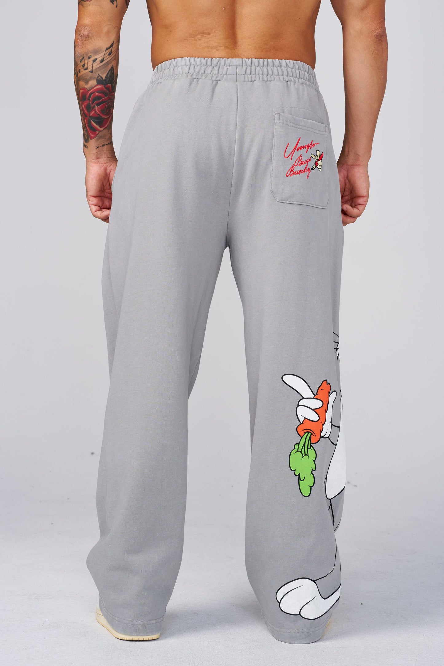 2169 - Looney Tunes Character Sweats