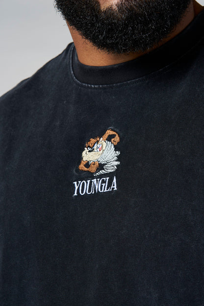 3107 - Looney Tunes Embroidered Cut-offs