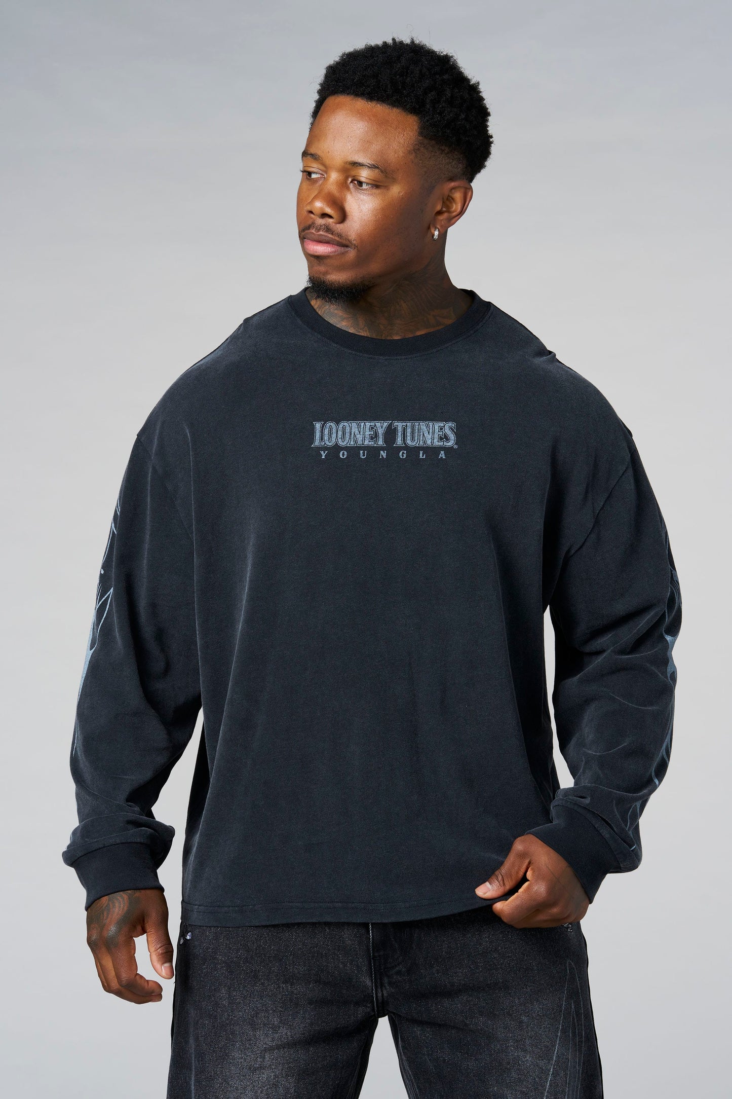 8114 - Looney Tunes Longsleeves