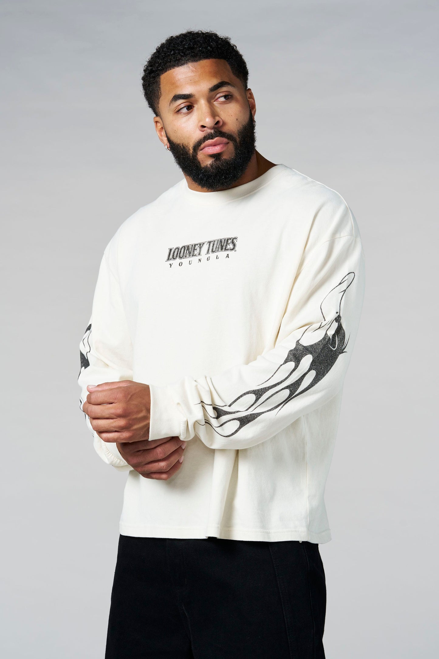 8114 - Looney Tunes Longsleeves