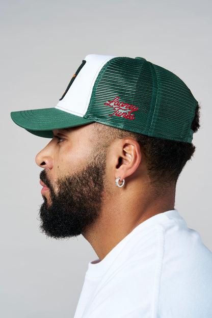 9135 - Looney Tunes Patch Trucker Hats
