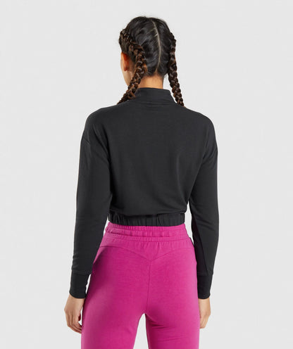 Training Pippa Pullover