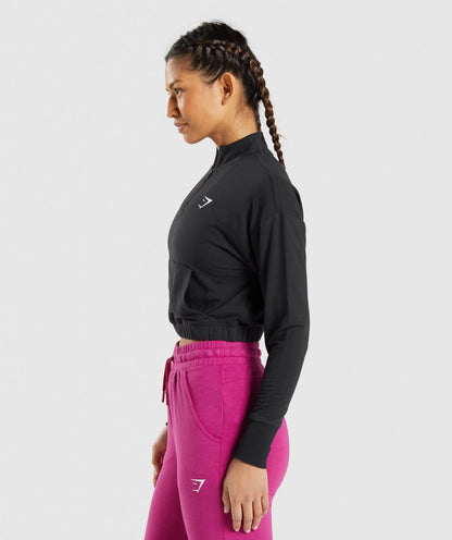 Training Pippa Pullover
