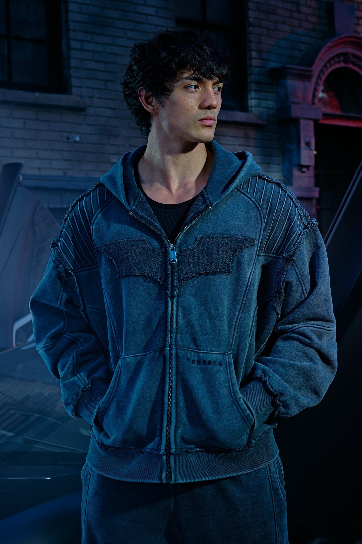 5209 - Batman Armored Zip-Ups