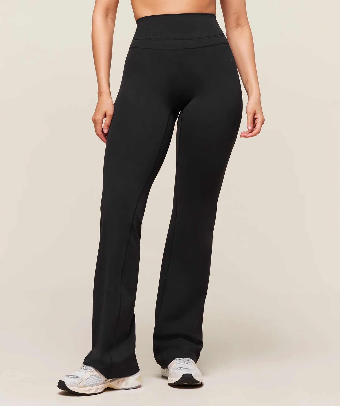 Regular Flared Legging