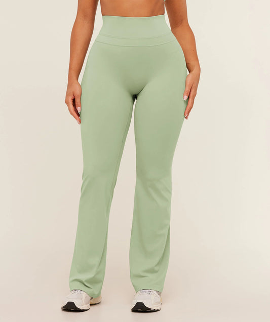 Regular Flared Legging